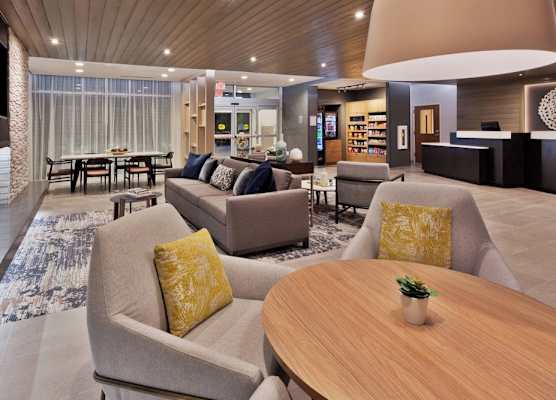 Fairfield Inn & Suites by Marriott Birmingham Colonnade 1
