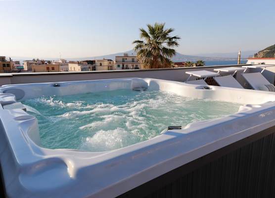 DON GIULIO LUXURY ROOMS jacuzzi 1