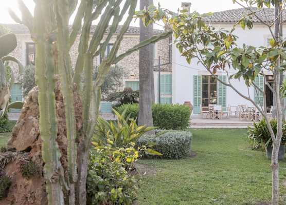 Curolla Petit Hotel 1