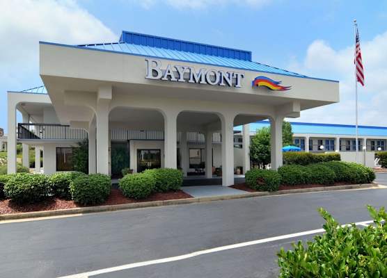 Baymont by Wyndham Macon I-75 1
