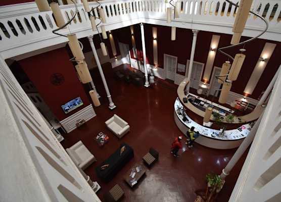 Hotel Plaza 1