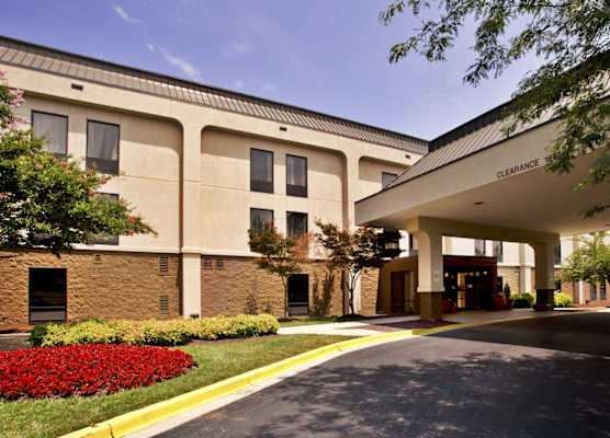 Hampton Inn Bowie 1