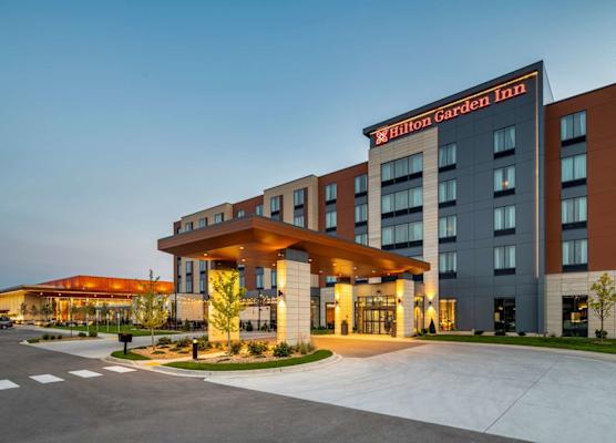 Hilton Garden Inn Milwaukee Brookfield Conference Center 1