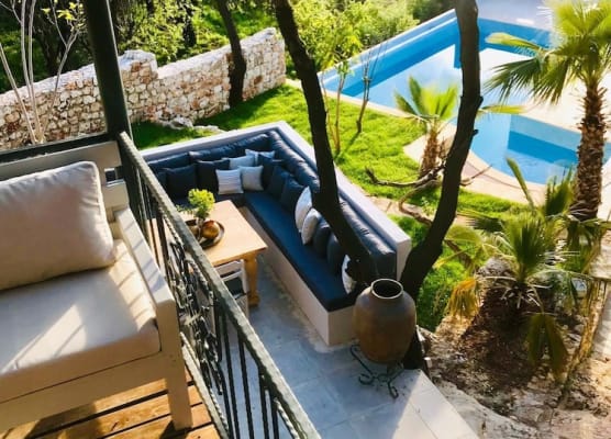 Kale Lodge - Adult Only + 15 1