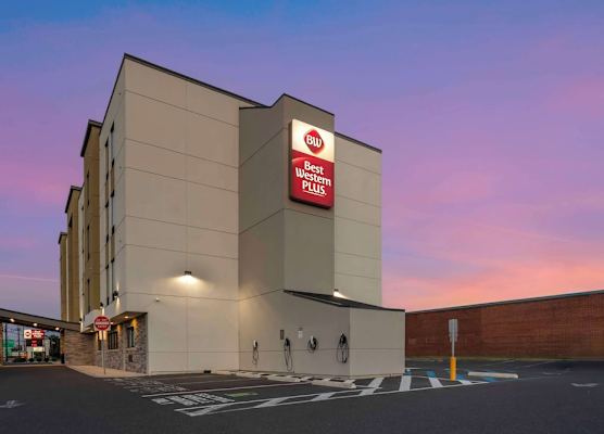 Best Western Plus Philadelphia-Pennsauken Hotel 1