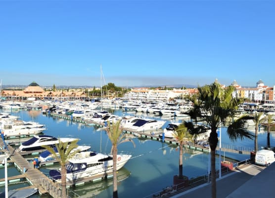 Marina Plaza by Garvetur 1