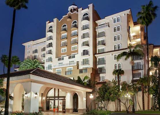 Embassy Suites by Hilton Santa Ana Orange County Airport 1