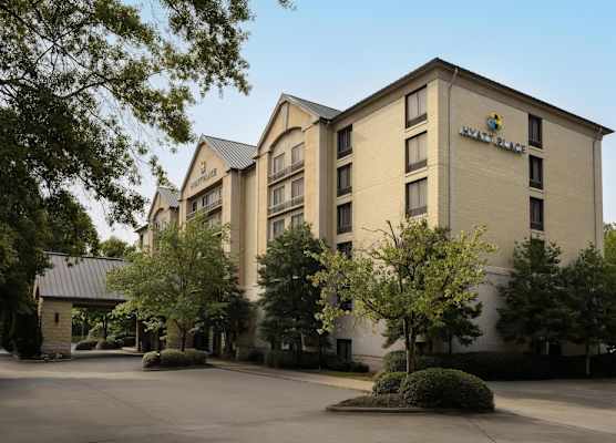 Hyatt Place Charlotte Airport/Lake Pointe 1