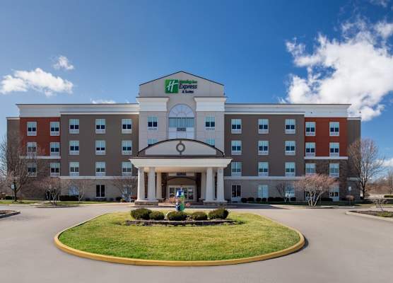 Holiday Inn Express & Suites TERRE HAUTE by IHG 1