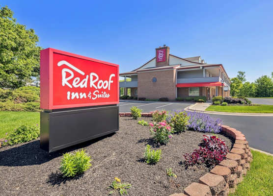 Red Roof Inn & Suites Marysville 1
