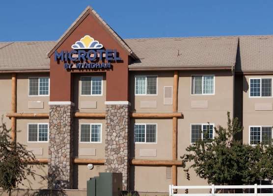 Microtel Inn & Suites by Wyndham Wheeler Ridge 1