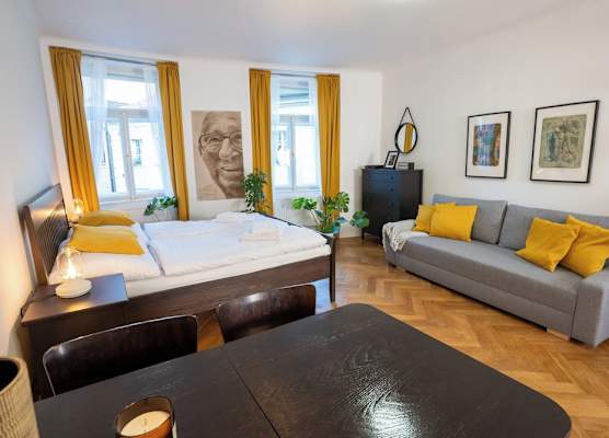 White Wolf House Hostel & Apartments 1