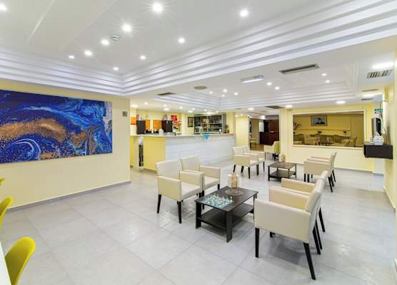 Triton Hotel 1