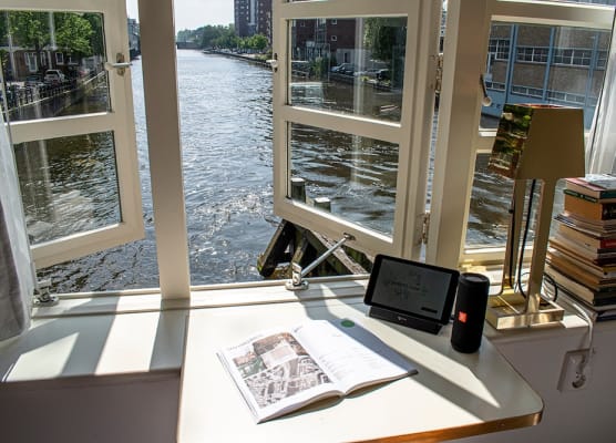 SWEETS - Van Hallbrug 1