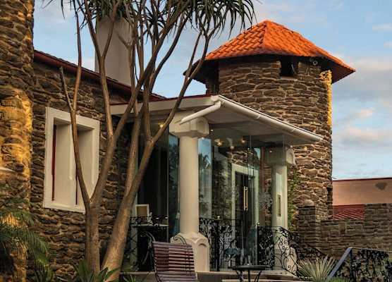 Heinitzburg Boutique Hotel 1