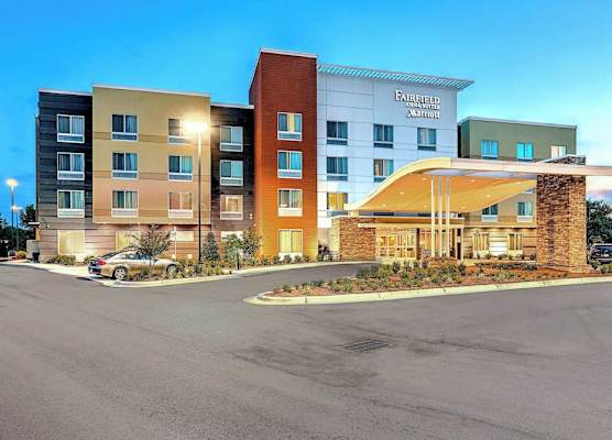 Fairfield Inn & Suites by Marriott Greenville 1