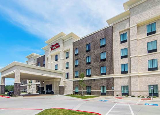 Hampton Inn & Suites Dallas/Richardson, TX 1