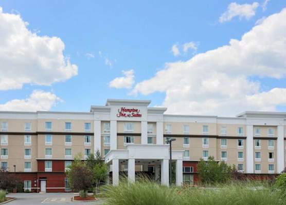 Hampton Inn & Suites Poughkeepsie 1