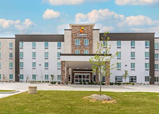 Comfort Inn & Suites Euless DFW West 1