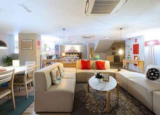 Yeah Barcelona Hostel 1