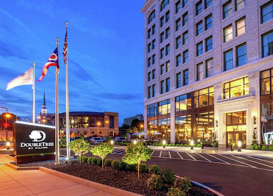Doubletree By Hilton Youngstown Downtown 1