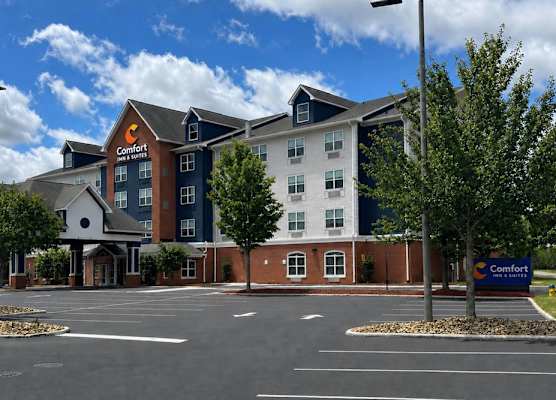 Comfort Inn & Suites Concord - Kannapolis 1