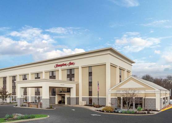 Hampton Inn Groton 1