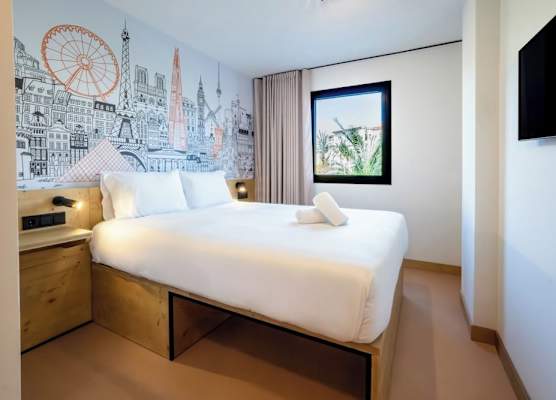 easyHotel Alicante Centro 1