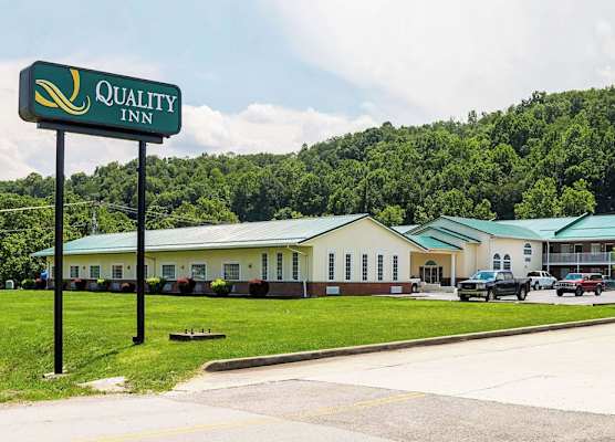 Quality Inn Weston 1