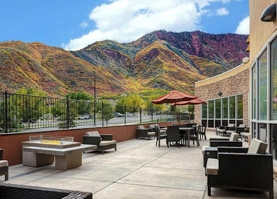 Courtyard by Marriott Glenwood Springs 1