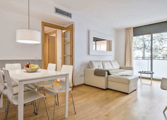 Inside Barcelona Apartments Princep 1