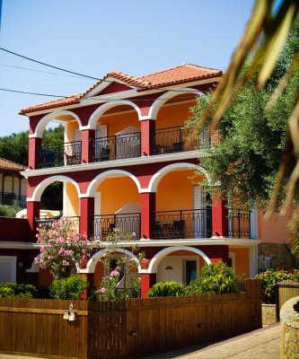 Tsiolis Studios & Apartments 1