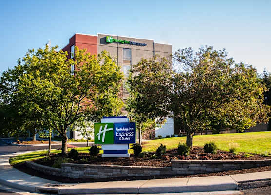 Holiday Inn Express & Suites BLACKSBURG - UNIVERSITY AREA by IHG 1