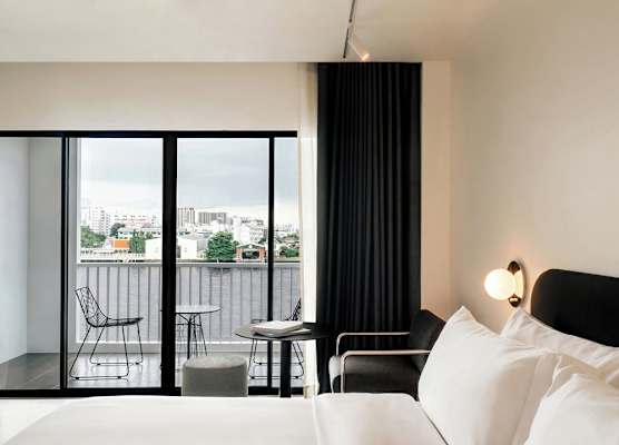 The StandardX, Bangkok Phra Arthit 1