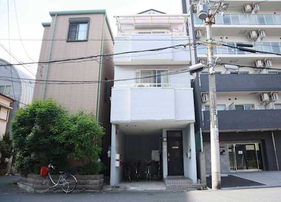 Happy Osaka House 1