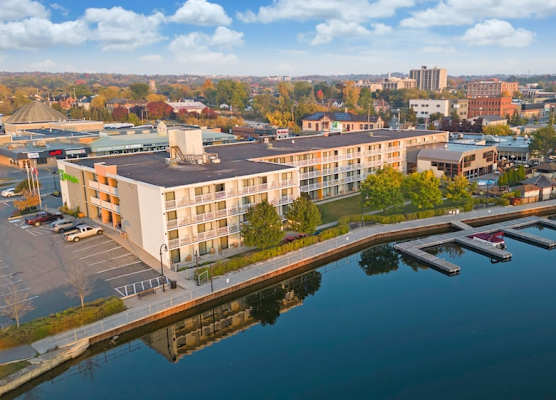 Holiday Inn PETERBOROUGH-WATERFRONT by IHG 1