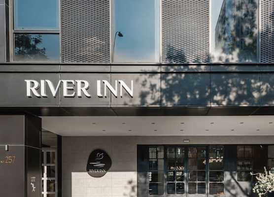 River inn Station 1