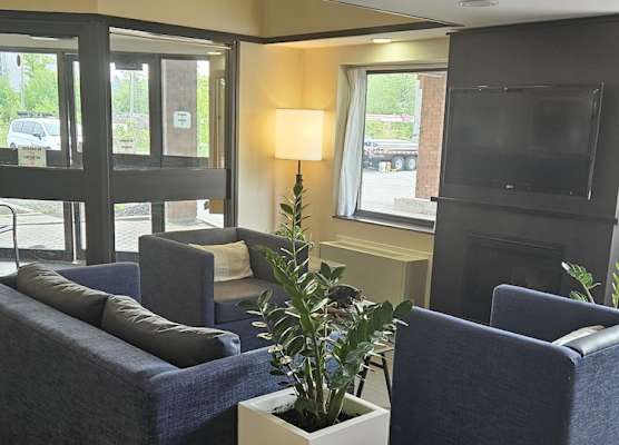 Comfort Inn Parry Sound 1