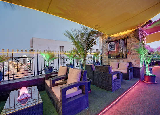 Palm Beach Hotel 1