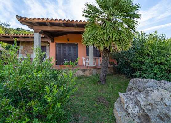 ISS Travel, Panoramic Coda Cavallo Cottages - 10 km from San Teodoro 1