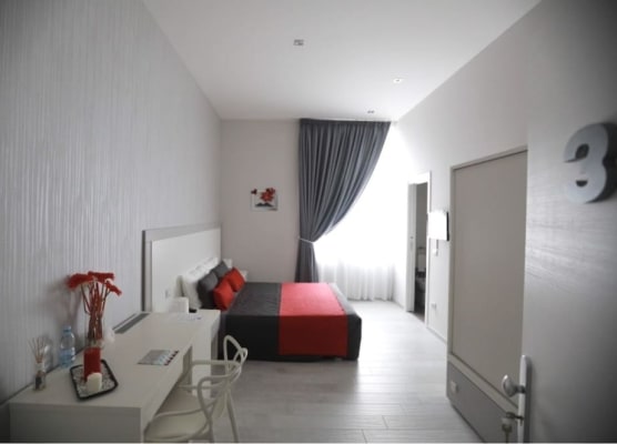 Chiaia Guest House 1