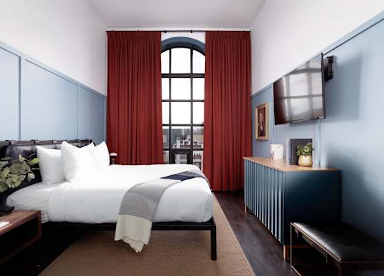 The Chicago Hotel Collection - Wrigleyville 1