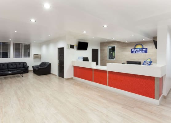 Days Inn by Wyndham Mission Valley-SDSU 1