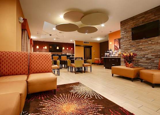 Best Western Plus Whitewater Inn 1