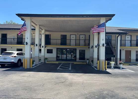 Clarion Pointe Alachua - Gainesville Area 1