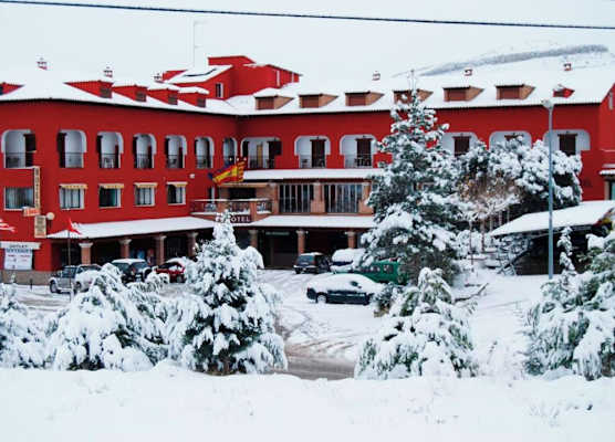 Hotel La Rueda 3000 1