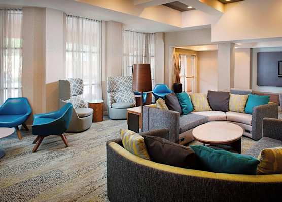 Courtyard by Marriott West Palm Beach Airport 1
