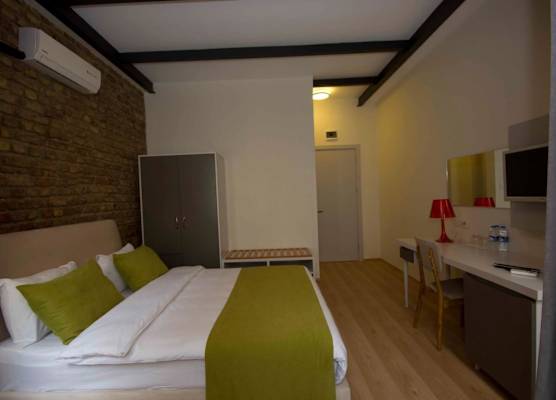 Calanthe Residence 1