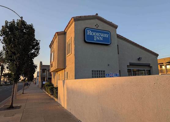 Rodeway Inn South Gate - Los Angeles South 1