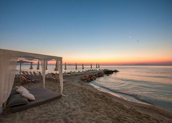White Suites Resort- Adults Only Hotel 1